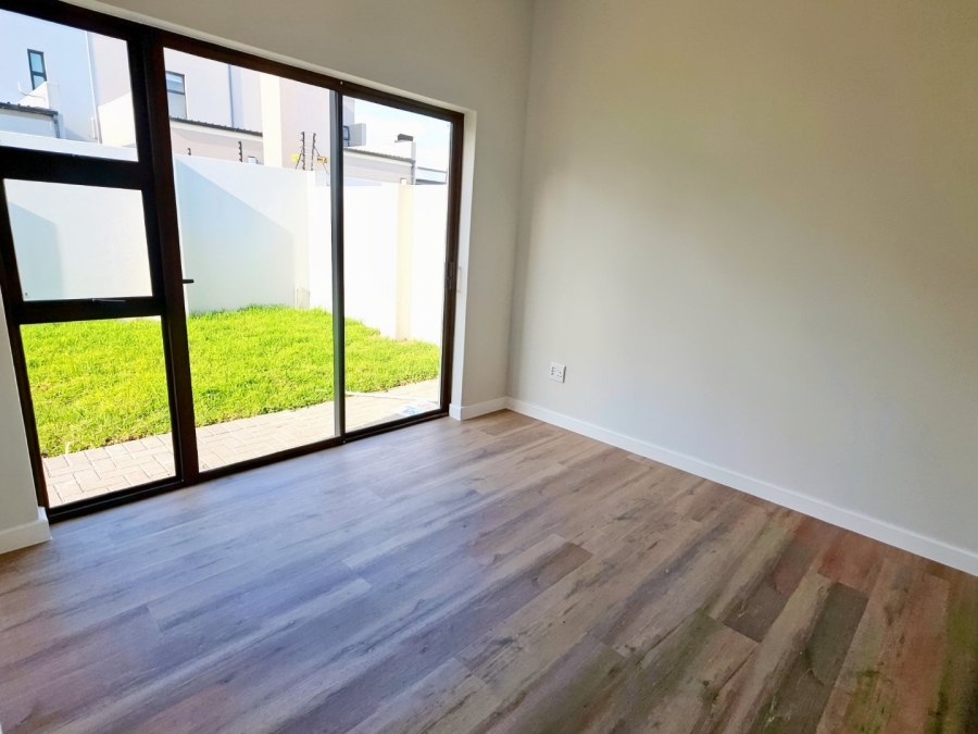 4 Bedroom Property for Sale in Sandown Western Cape